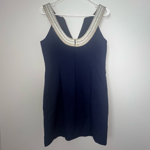 Lilly Pulitzer Women's Valli Shift Dress True Navy Silver Gold Cross Neck Size 2 - Picture 4 of 10